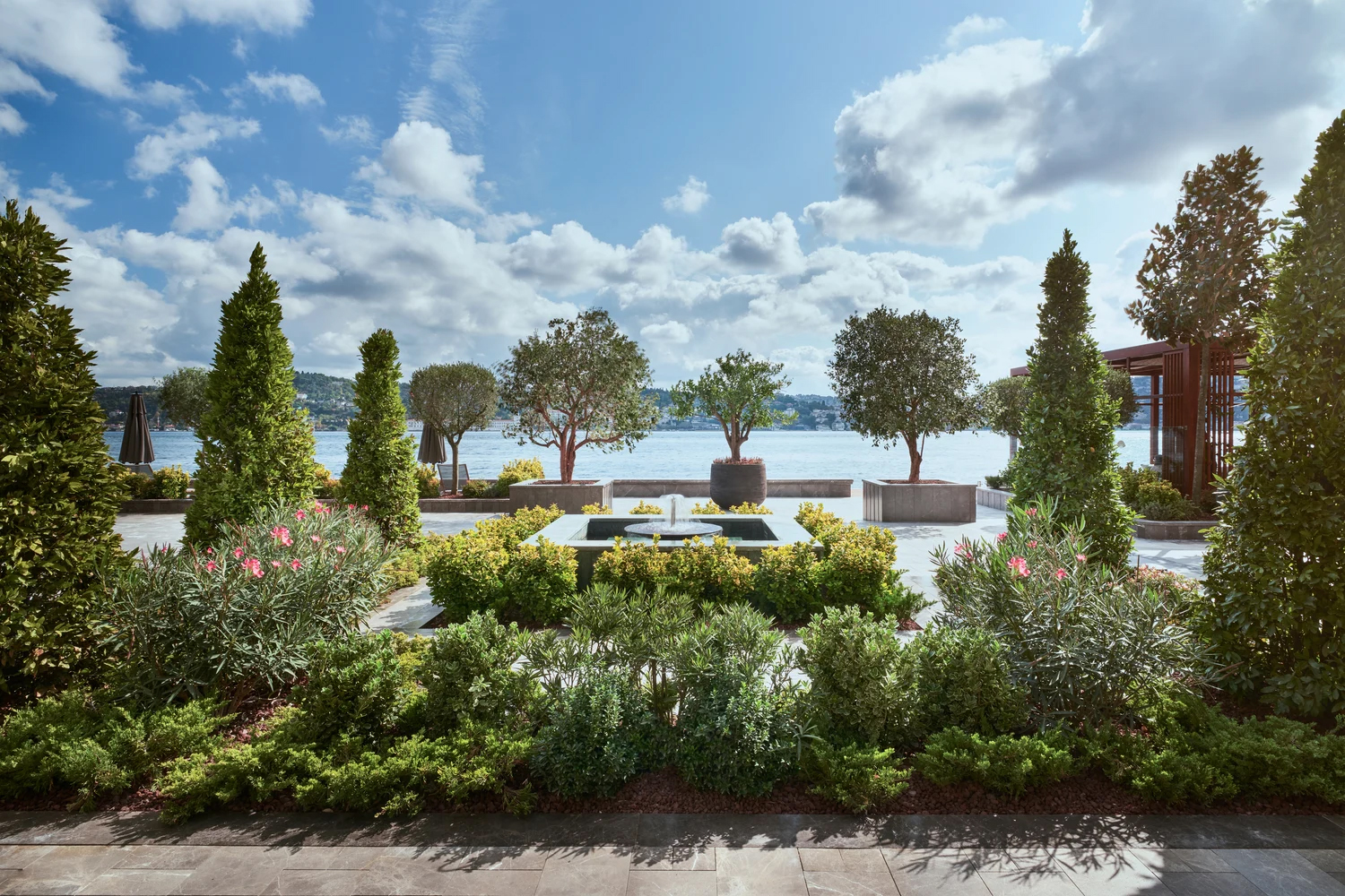 Forum Mekanı galeri görseli